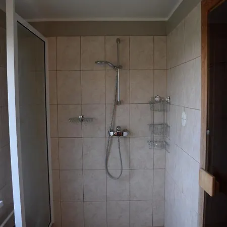 Apartment Uma Kuup Guest Voru