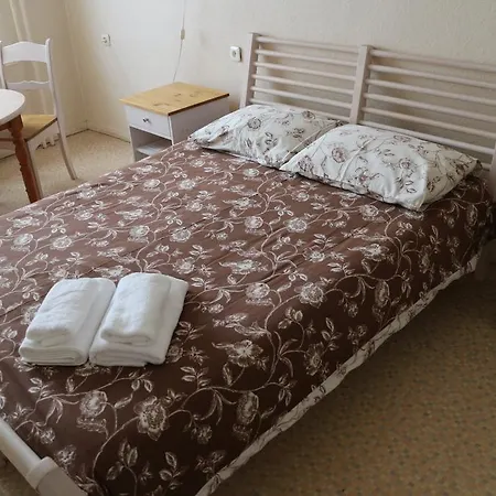 Uma Kuup Guest Võru